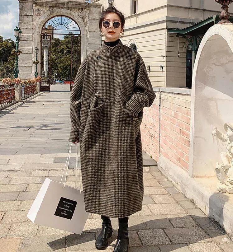 Brown Houndstooth Maxi Wool Coat with Long Sleeves for Women