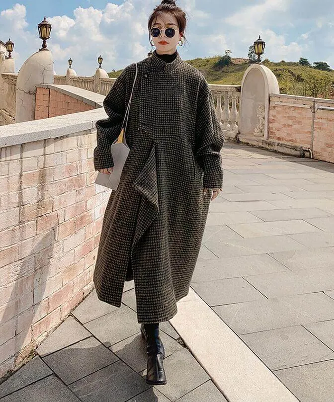 Brown Houndstooth Maxi Wool Coat with Long Sleeves for Women