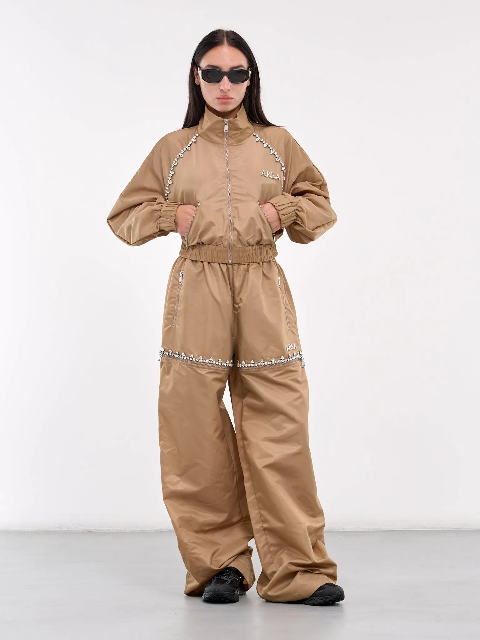 Crystal Slit Track Pants (AWPA0042FA01-CAMEL)