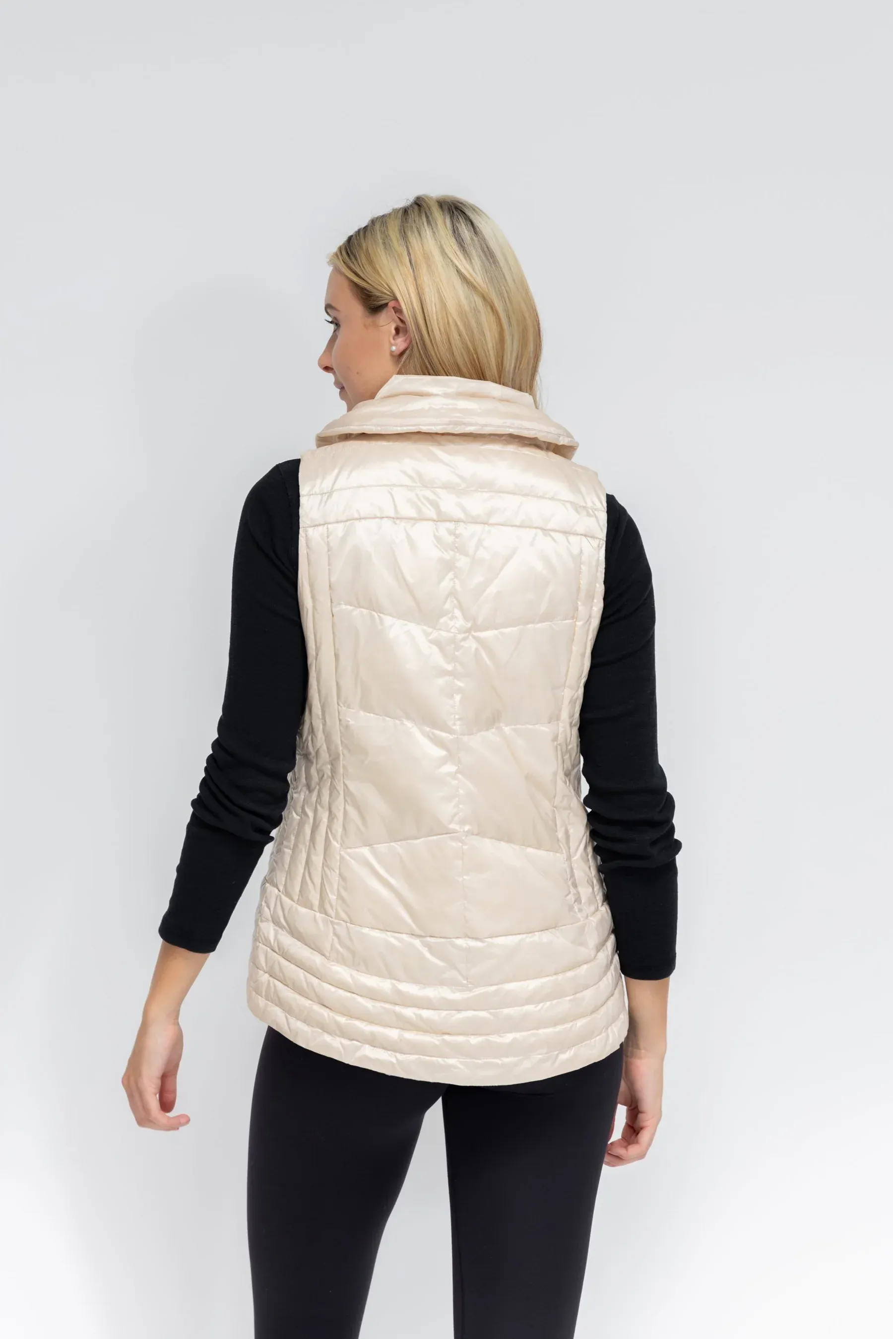 MA90032INb Anorak Metallic Quilted Vest