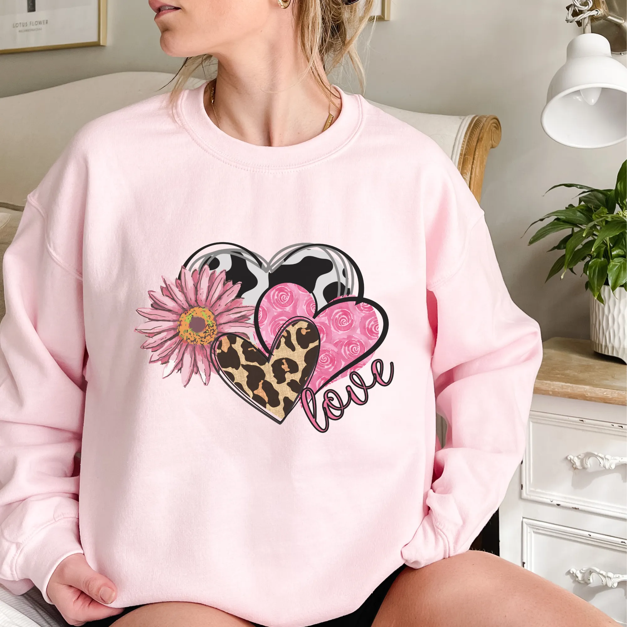 Women's Valentine's Day Unisex-Size Crewneck Pink or White Sweatshirt Spring Pullover Gift Cow Hide Hearts and Flowers